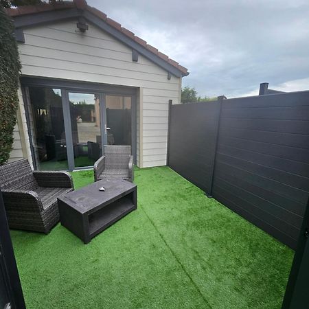 Hebergement Privee Jaccuzzi En Supplement Saint-Clair-du-Rhone Buitenkant foto