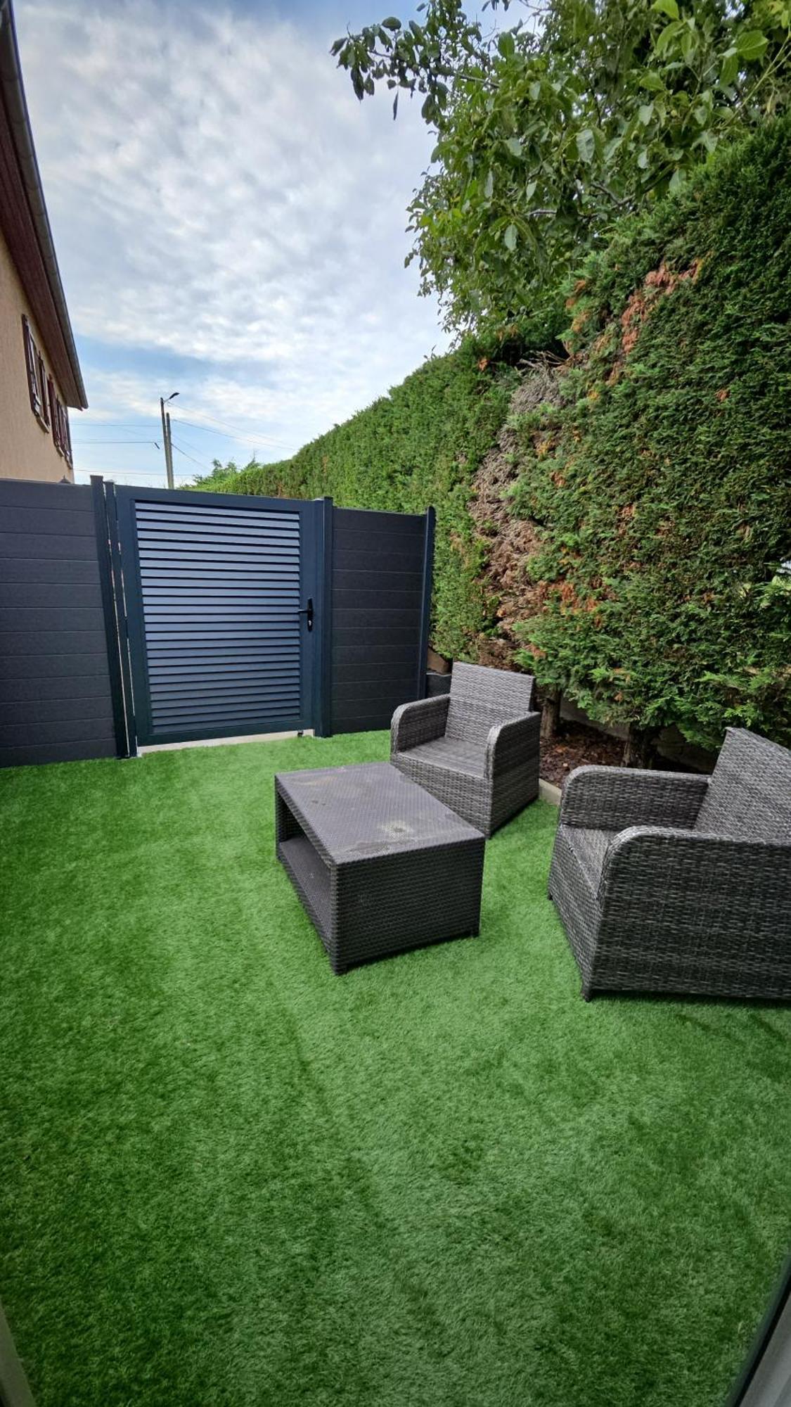 Hebergement Privee Jaccuzzi En Supplement Saint-Clair-du-Rhone Buitenkant foto